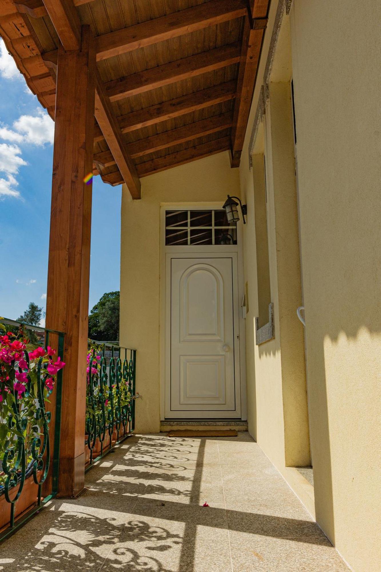 Apartamento Cava Do Viriato Deluxe Viseu Exterior foto